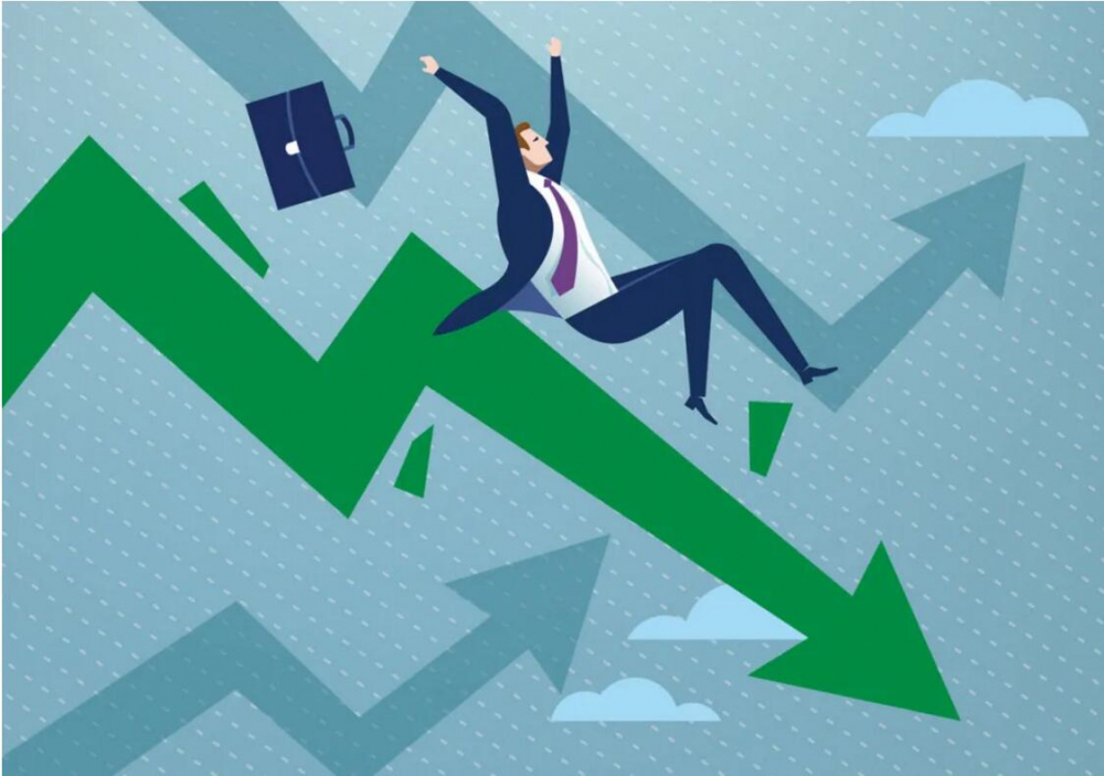 万山区雷雨大风预警信号解除